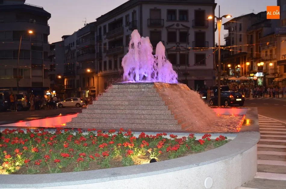 Foto 5 - La fuente de La Corredera lava la cara a la plaza m&aacute;s c&eacute;ntrica y con m&aacute;s paso de B&eacute;jar  