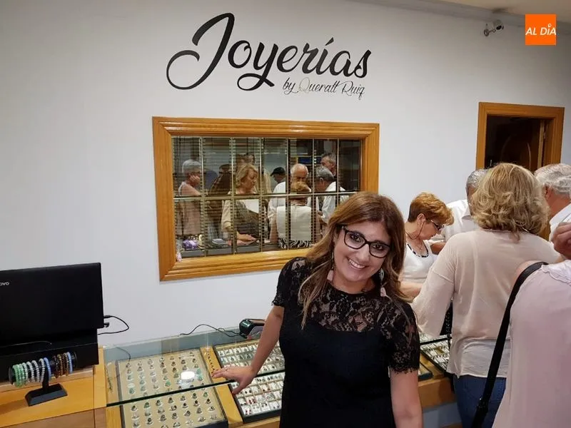 Inauguración de la franquicia de Joyerías by Queralt Ruiz