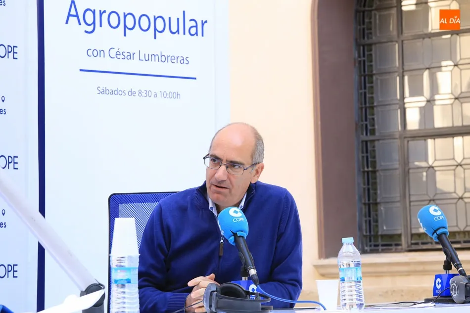 Foto 10 - Iglesias resalta&nbsp;&ldquo;el valor de la feria para mostrar la esencia y modernidad del sector...