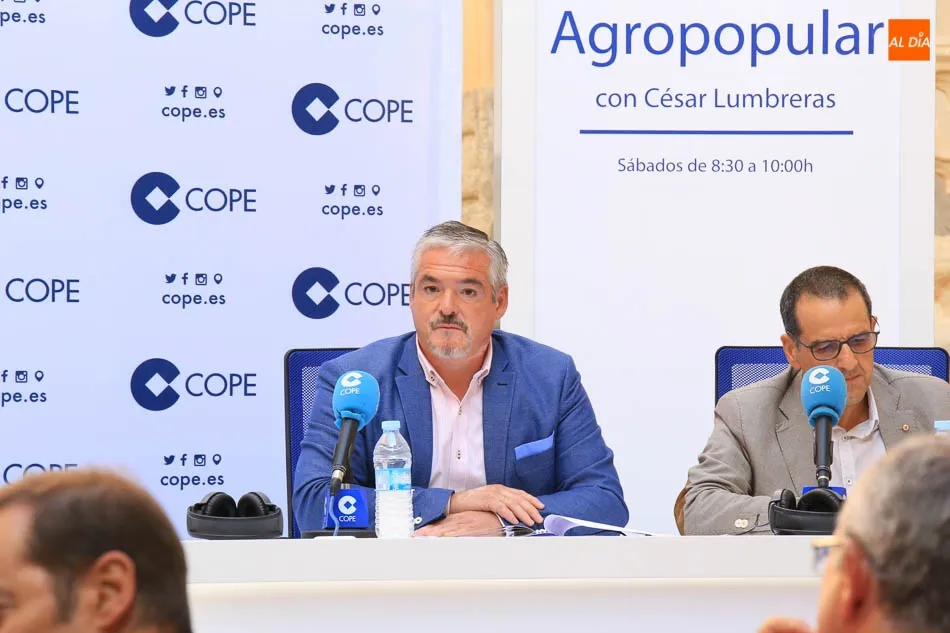 Foto 4 - Iglesias resalta&nbsp;&ldquo;el valor de la feria para mostrar la esencia y modernidad del sector...