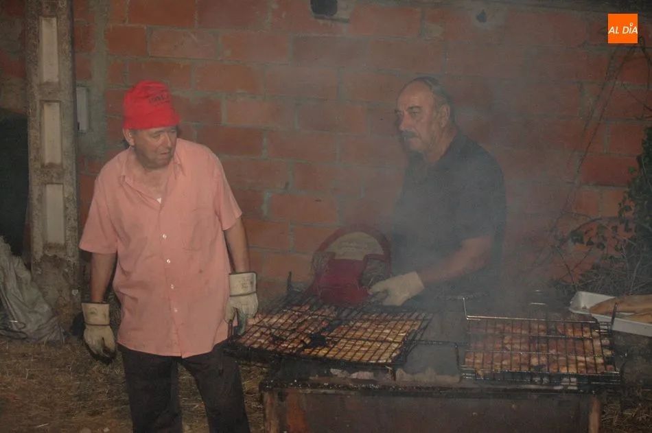 Foto 9 - Una exquisita parrillada y baile para iniciar las fiestas de Las Madrinas  