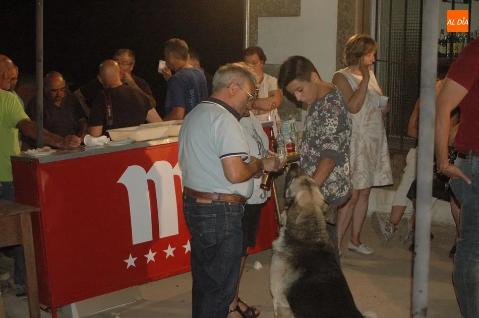 Foto 5 - Una exquisita parrillada y baile para iniciar las fiestas de Las Madrinas  