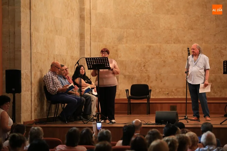 Foto 11 - M&aacute;s de 50 autores ponen fin al XIX Encuentro de Poetas en Red en el auditorio San Blas  