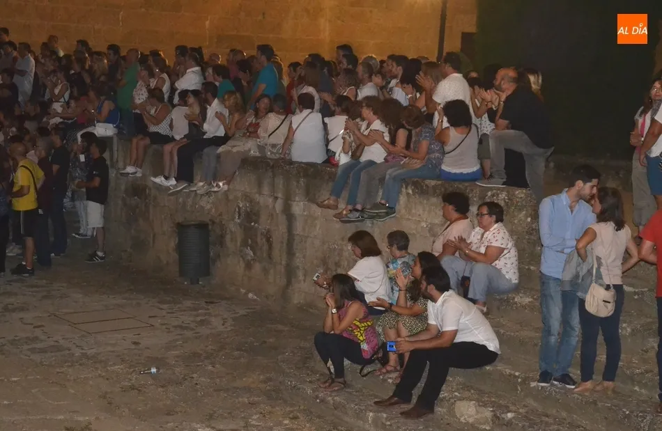 Foto 3 - La Ruta de los Malditos 2 estrena personajes ante m&aacute;s de 200 personas en una calurosa velada  