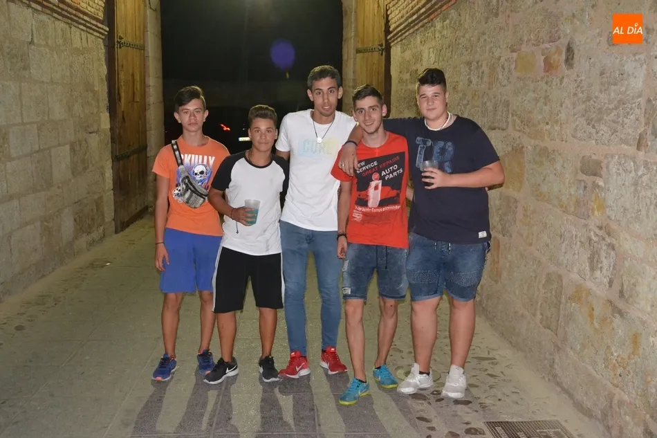 Eh, sácanos una foto: Por más noches de sábado con esta meteorología  