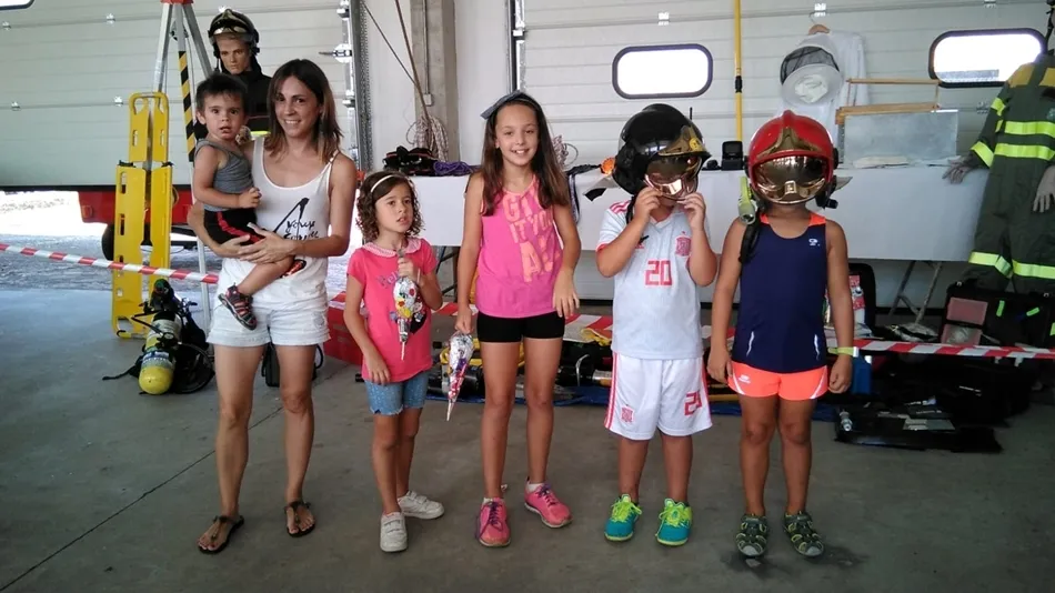 Foto 11 - Entretenida jornada en el parque de Bomberos de Ledesma con los ni&ntilde;os como protagonistas