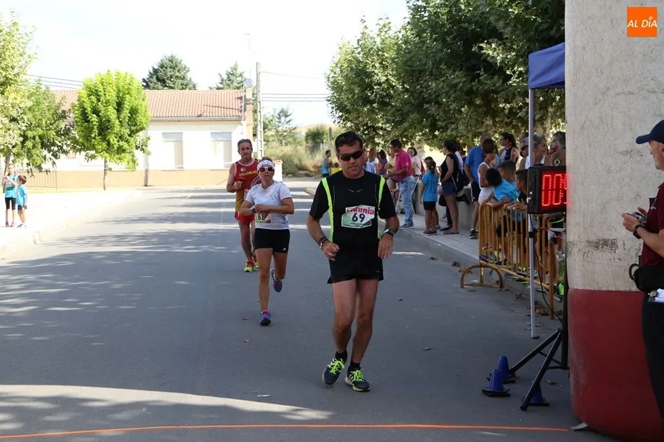 Foto 7 - Enrique Merch&aacute;n y Elena Holguera vencen en la carrera de la Virgen de la Vega