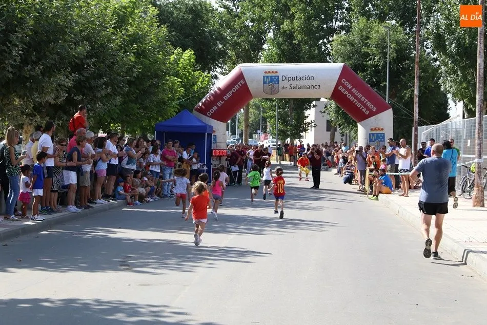 Foto 6 - Enrique Merch&aacute;n y Elena Holguera vencen en la carrera de la Virgen de la Vega