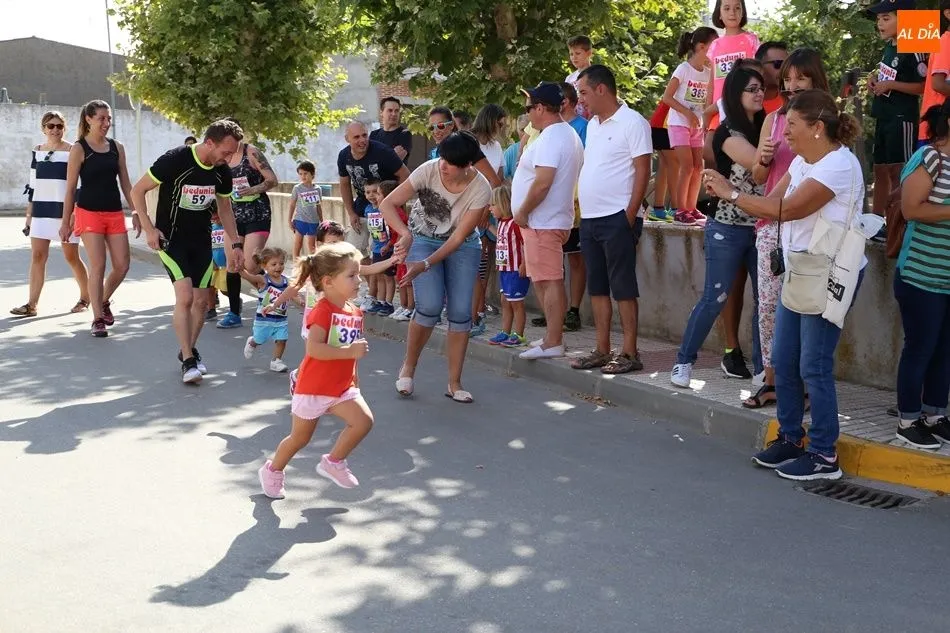 Foto 3 - Enrique Merch&aacute;n y Elena Holguera vencen en la carrera de la Virgen de la Vega