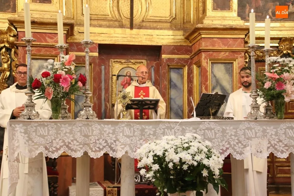 Foto 2 - El cardenal Ricardo Bl&aacute;zquez visita Alba de Tormes por el A&ntilde;o Jubilar Teresiano