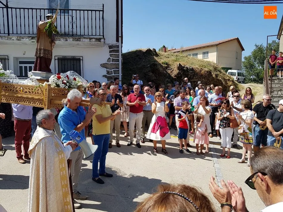 Foto 9 - San Ram&oacute;n recibe un c&aacute;lido homenaje