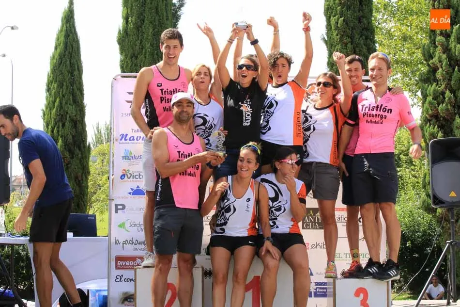 Foto 4 - Miguel Risco y Esther G&oacute;mez se imponen en el Triatl&oacute;n Veracruz
