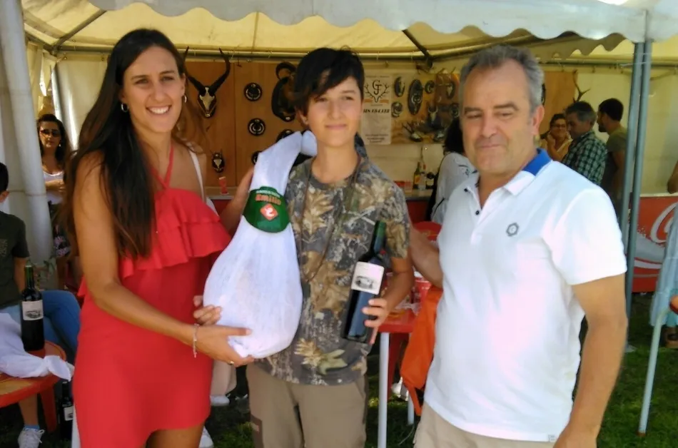 Foto 2 - La Feria de la Caza se cierra con una &uacute;ltima sesi&oacute;n dentro del foso... y fuera del mismo  