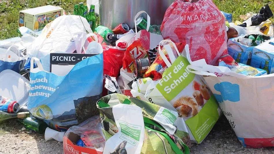 Salamanca genera una media de 49 millones de kilos de basura al año  