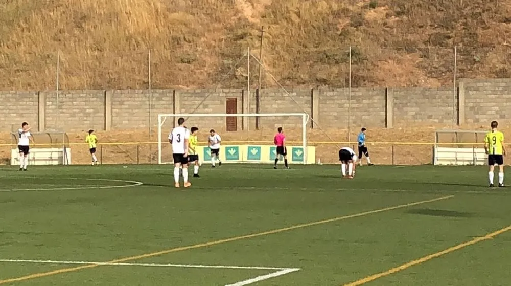 El Ciudad Rodrigo Senior endosa un 0-6 en su último amistoso de pretemporada  