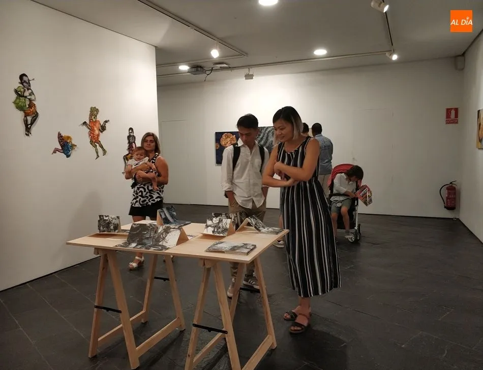 Foto 6 - &lsquo;Di&aacute;logos&rsquo; a&uacute;na la visi&oacute;n del arte contempor&aacute;neo de 33 artistas