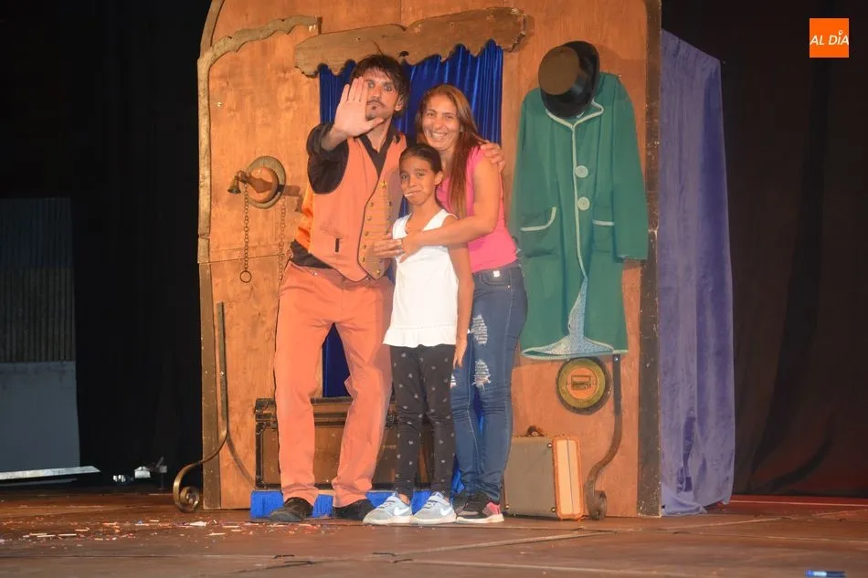 Foto 7 - Circo, magia y teatro gestual con &lsquo;WooW&rsquo; en Volatiritormes