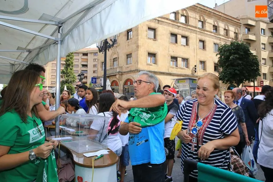 Foto 10 - La Bicicleta Solidaria de Caja Rural impulsa los proyectos de Aviva&nbsp;
