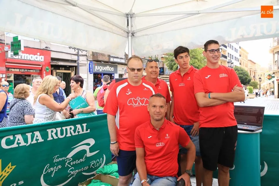 Foto 2 - La Bicicleta Solidaria de Caja Rural impulsa los proyectos de Aviva&nbsp;