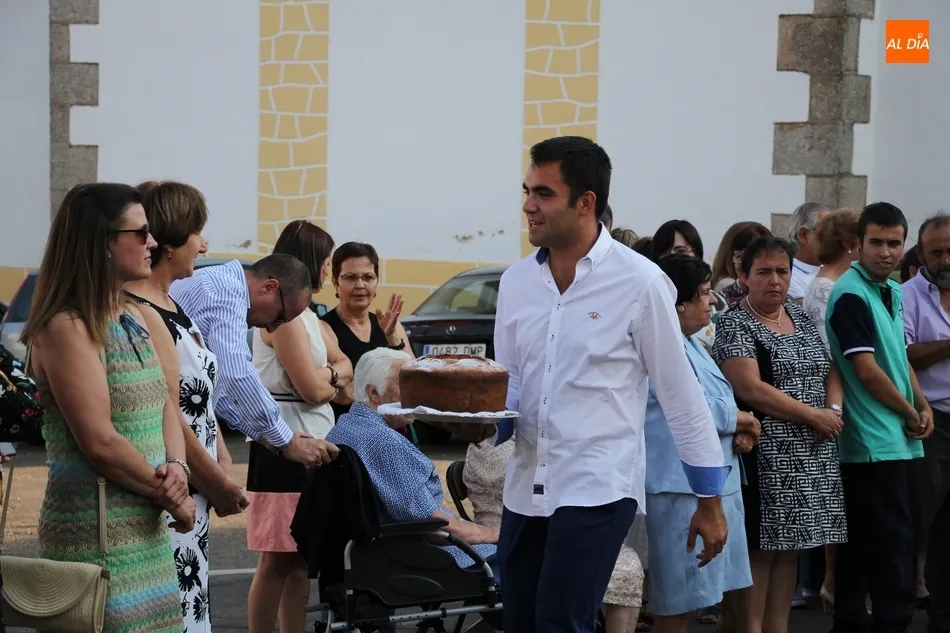 Foto 2 - Degustaciones, folclore y actos religiosos en honor a la Virgen del Rosario en Fuenteliante  