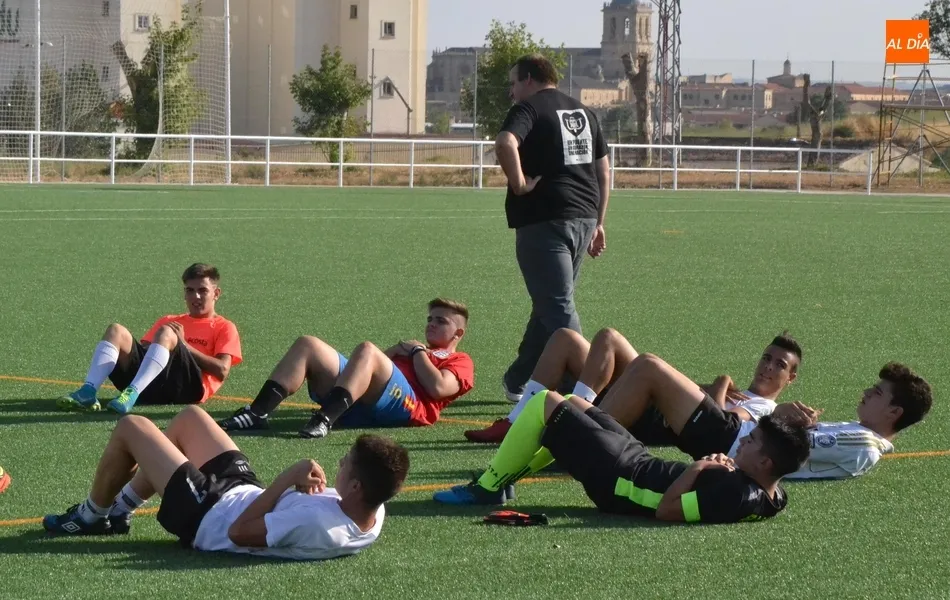 Echa a andar el remozado Juvenil del Ciudad Rodrigo  