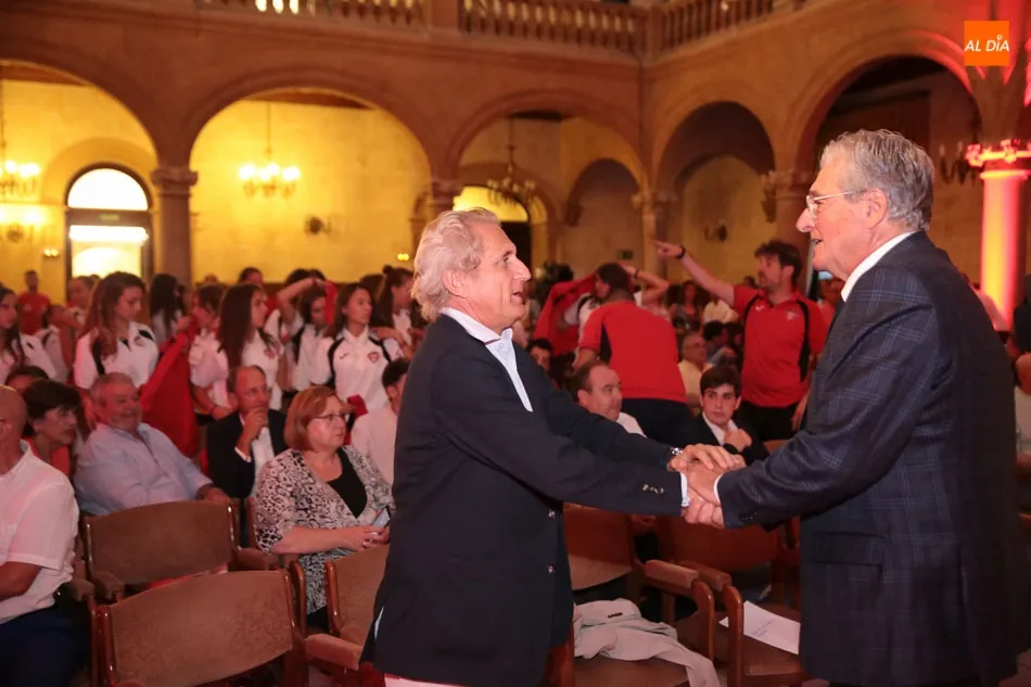 Foto 6 - El CD Salamanca FF y Jos&eacute; Mar&iacute;a Rozas, reconocidos por los premios D&acute;Alessandro