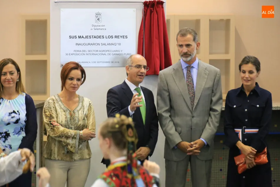 Foto 2 - Los Reyes realzan la importancia de Salamaq en una brillante inauguraci&oacute;n
