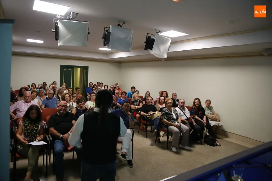 Foto 2 - Ra&uacute;l de Tapia protagoniza el&nbsp; encuentro literario de la Asociaci&oacute;n PentaDrama