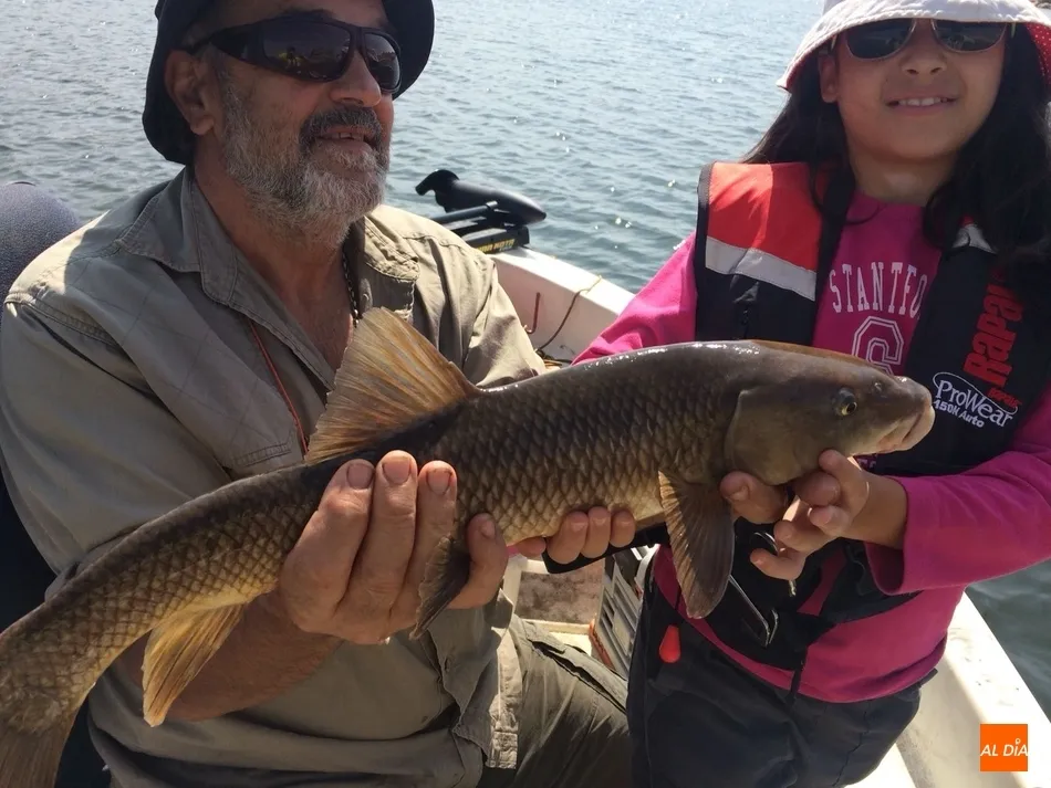 Foto 5 - El embalse de Almendra, para&iacute;so para la pesca