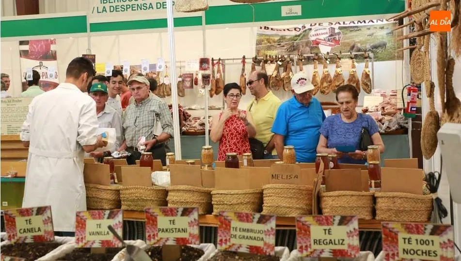 Foto 11 - Los sabores de otras regiones, en la nave de alimentaci&oacute;n de Salamaq18