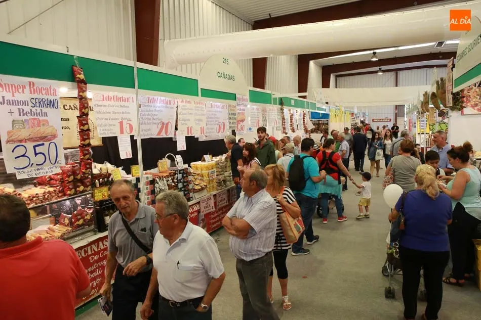 Foto 10 - Los sabores de otras regiones, en la nave de alimentaci&oacute;n de Salamaq18