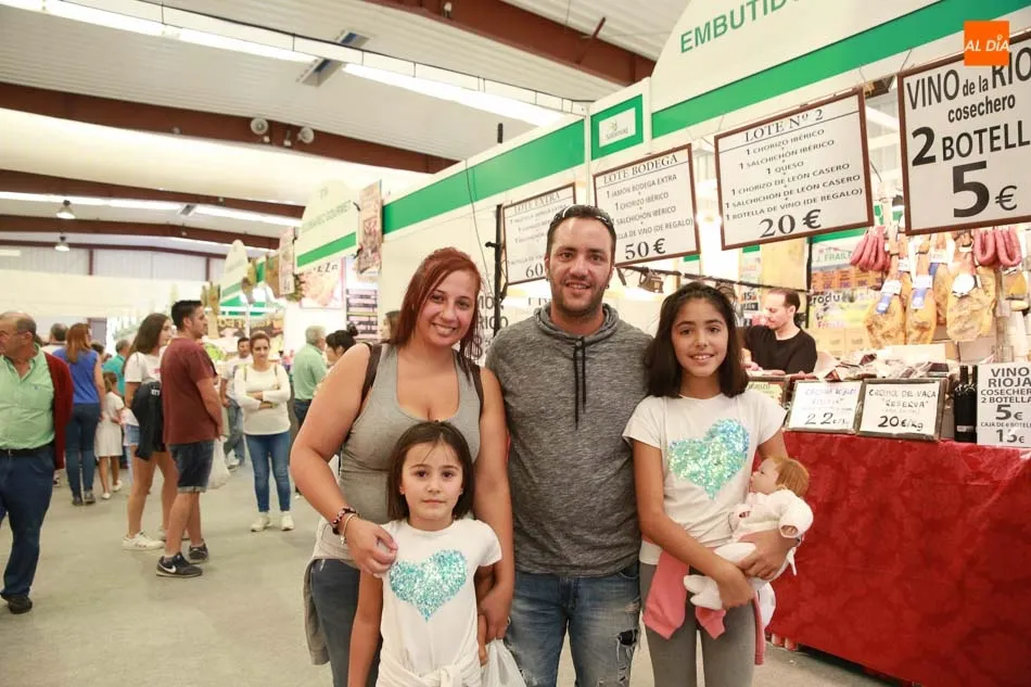 Foto 7 - Los sabores de otras regiones, en la nave de alimentaci&oacute;n de Salamaq18