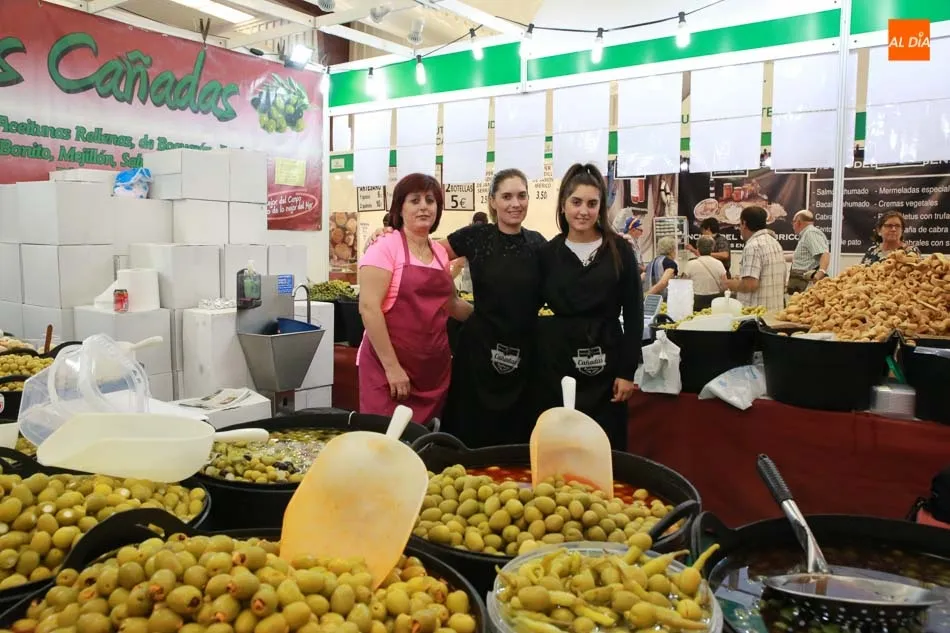 Foto 5 - Los sabores de otras regiones, en la nave de alimentaci&oacute;n de Salamaq18