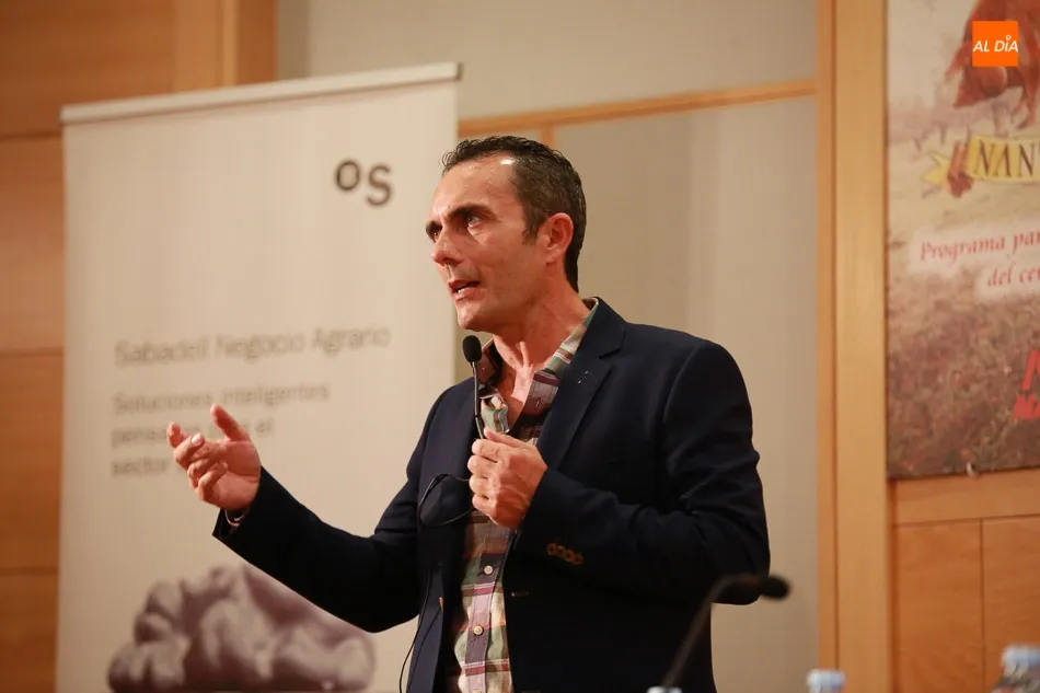 Foto 3 - Enrique Tom&aacute;s: &ldquo;El mayor fraude del ib&eacute;rico se produce en la hosteler&iacute;a&rdquo;