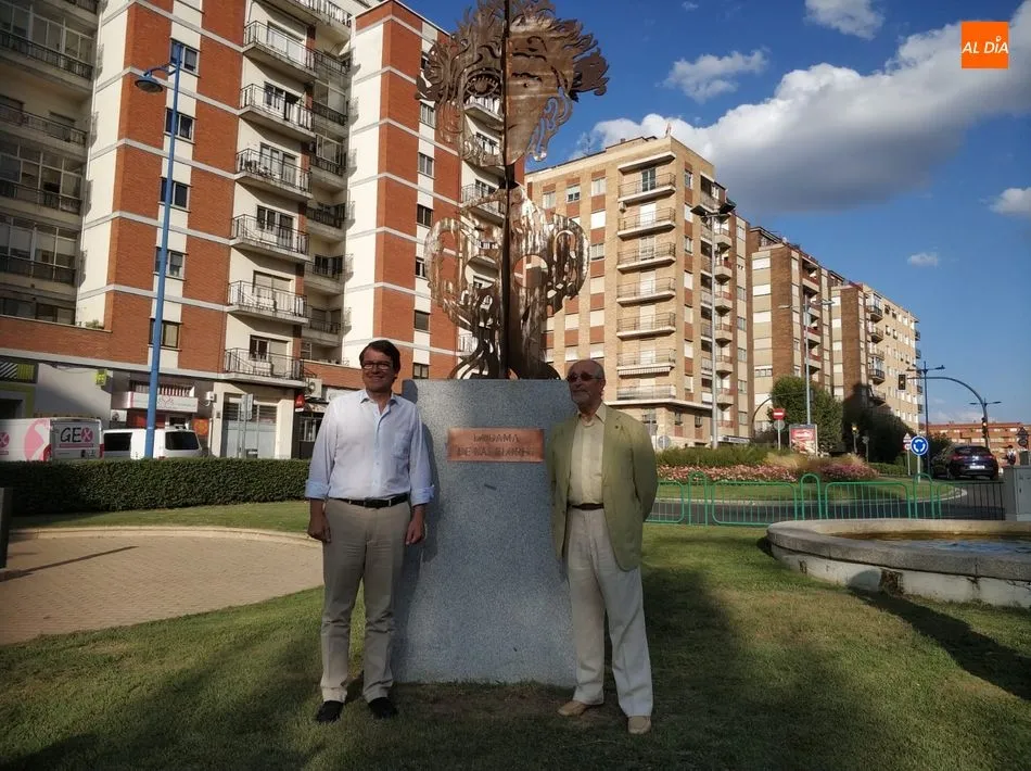 Foto 6 - La ciudad de Salamanca suma una nueva escultura en la Plaza de Madrid donada por el artista Luis de ...