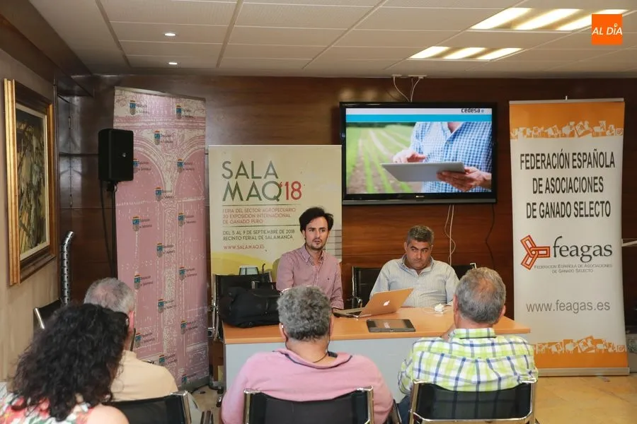 Presentación del portal ganadero para los socios de la UCHAE. Fotos: Alberto Martín