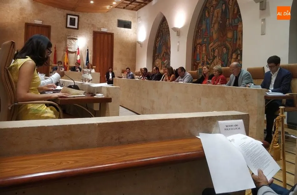 Foto 2 - Visto bueno a un plan de sucesi&oacute;n empresarial para evitar el cierre de negocios de proximidad  