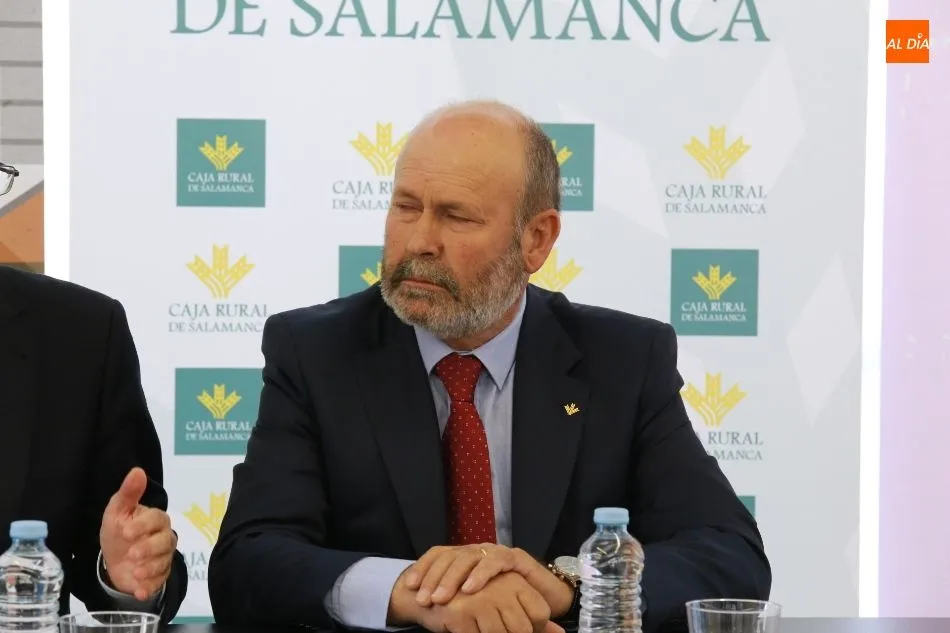 Foto 5 - Dieciocho proyectos de investigaci&oacute;n de la USAL ofrecen soluciones tecnol&oacute;gicas al campo...