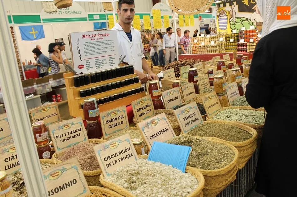Foto 2 - Los sabores de otras regiones, en la nave de alimentaci&oacute;n de Salamaq18
