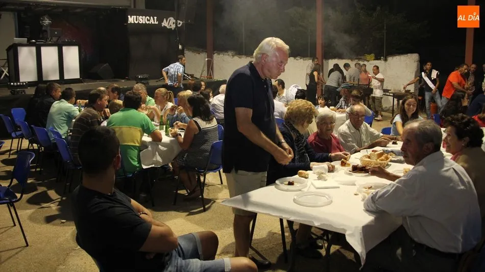Este viernes arrancaban las fiestas en Fuenteliante con un parrillada