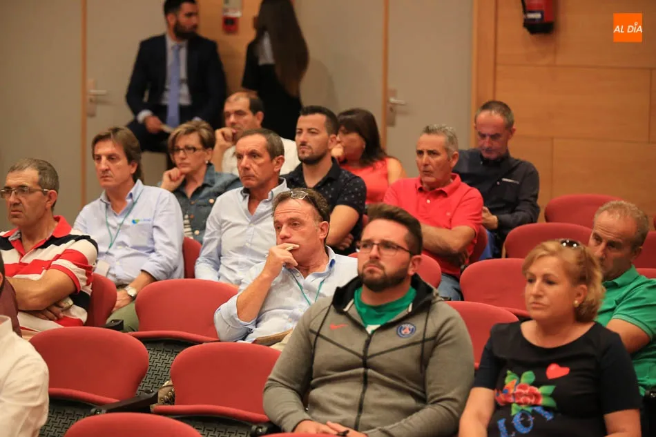 Foto 3 - &ldquo;La gran batalla del nuevo modelo de la PAC es definir la financiaci&oacute;n&rdquo;