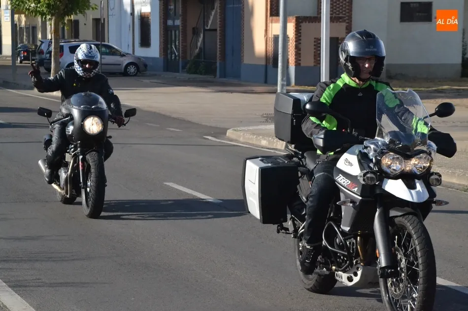 Foto 9 - Los moteros de El Club Triumph se van de ruta por Las Arribes  