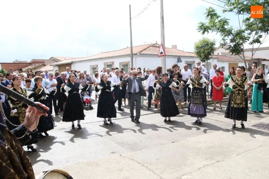 Foto 9 - Madre, Reina y Se&ntilde;ora de Navales