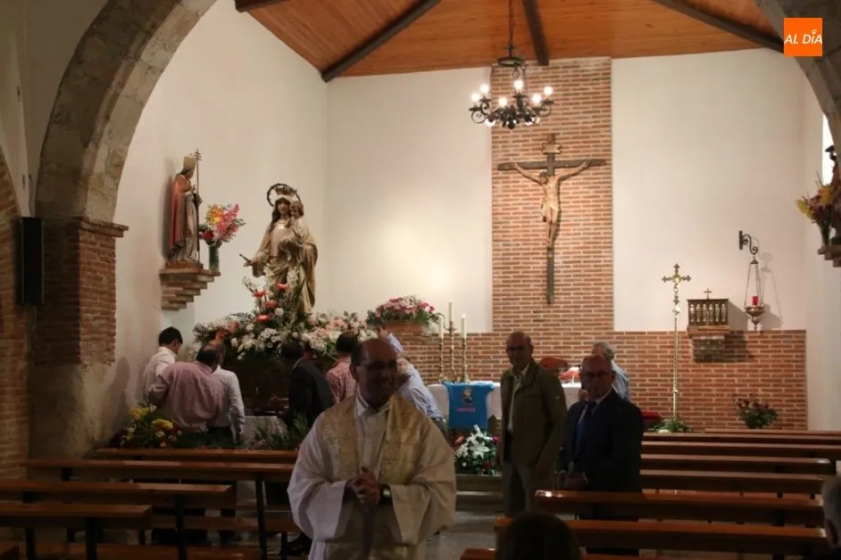 Foto 6 - Madre, Reina y Se&ntilde;ora de Navales