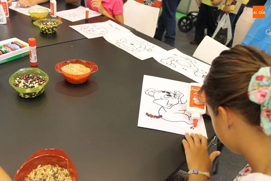 Foto 9 - &Eacute;xito del taller con semillas para los m&aacute;s peque&ntilde;os en Salamaq