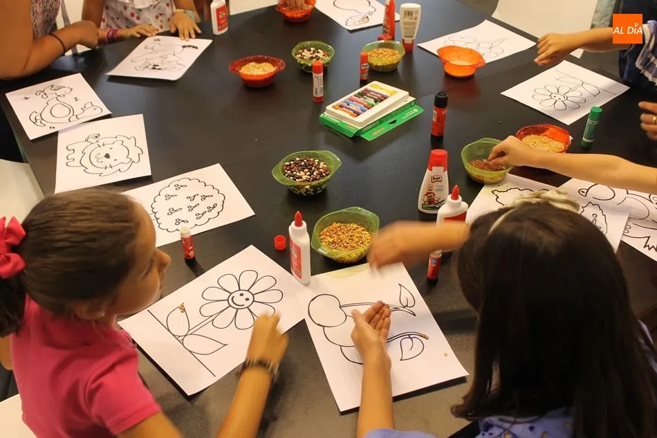 Foto 7 - &Eacute;xito del taller con semillas para los m&aacute;s peque&ntilde;os en Salamaq