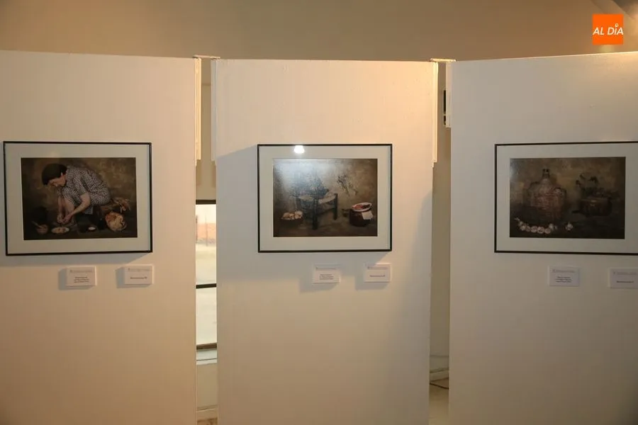 Foto 2 - Entrega de premios a los galardonados en el 30&ordm; Concurso Nacional &lsquo;Salamanca&rsquo; de Fotograf&iacute;a...