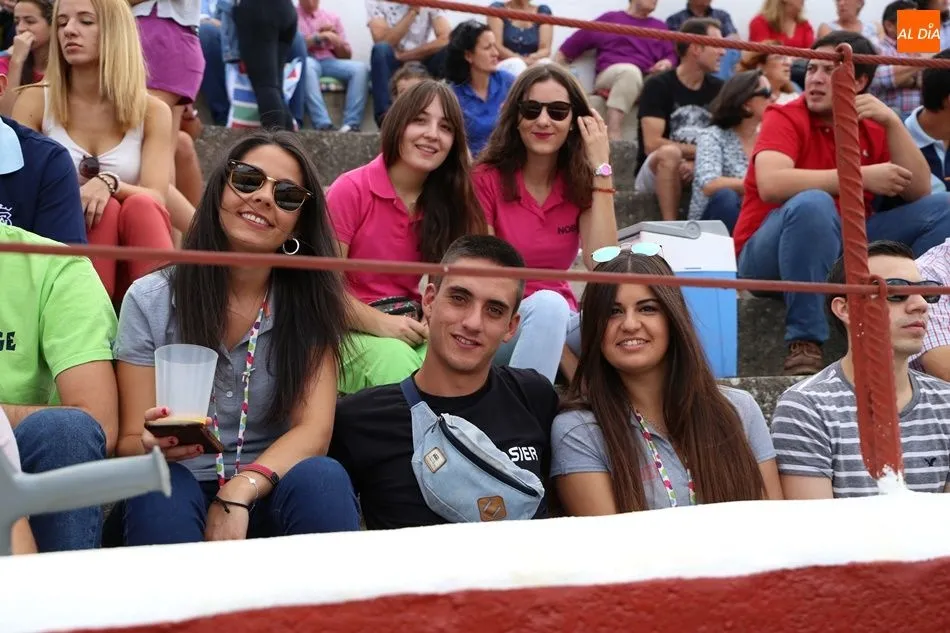 Foto 8 - P&eacute;rez Pinto y Casta&ntilde;o, a hombros en Villoria