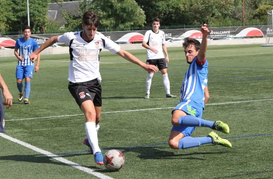 La Ponferradina B se lleva el duelo más virginal del curso frente a un Ciudad Rodrigo tierno y con ...