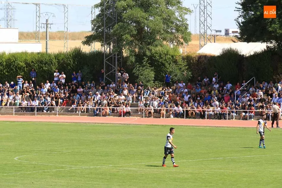 Foto 8 - Unionistas y Atl&eacute;tico de Madrid &lsquo;B&rsquo; se reparten los puntos (1-1)